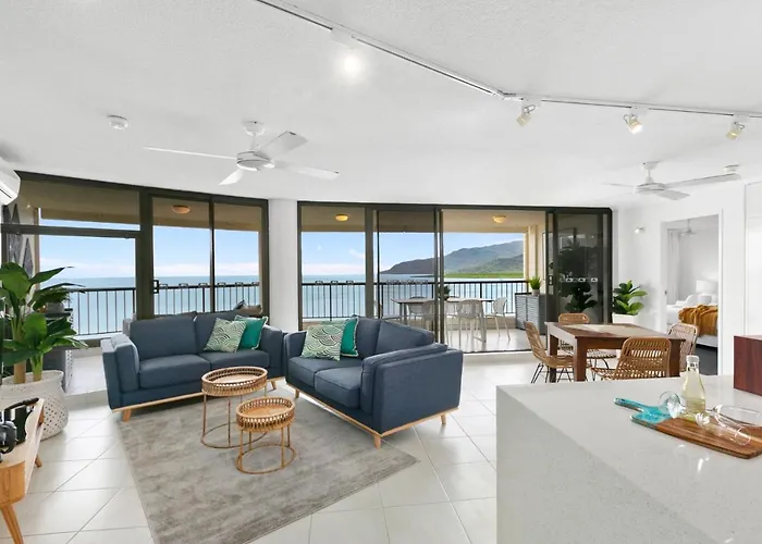 Cairns Aquarius Aparthotel